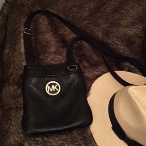 Michael Kors 🌟 crossbody bag